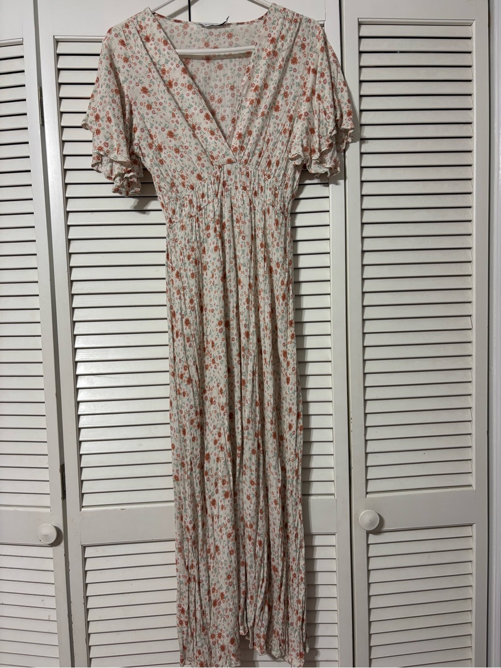 SHEIN Cream Maxi Dress with Rust Floral Print
